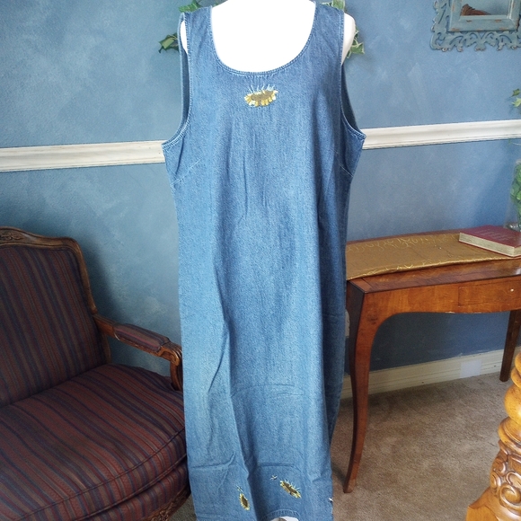 Reese Kelly Maxi Sunflower Denim Dress/ Shirt Set - Picture 11 of 11